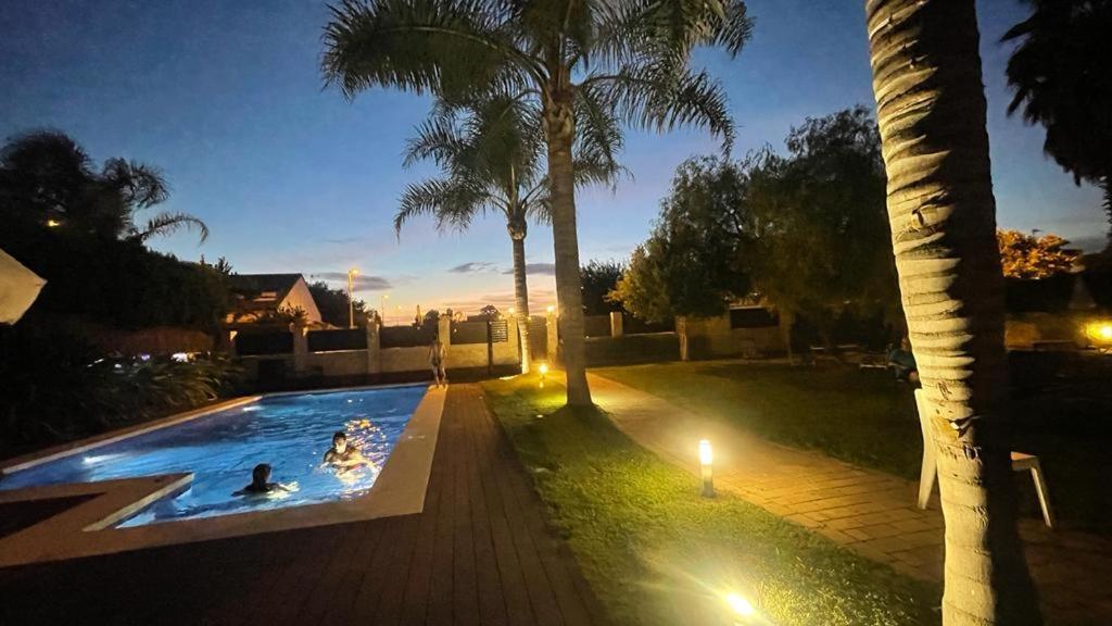 Casa Junto Al Mar Con Jardin Villa Sagunto Exterior foto